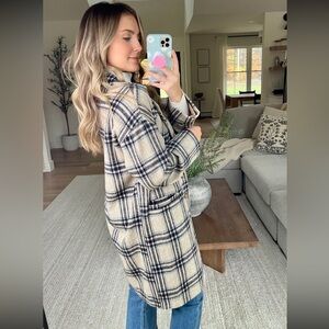 Plaid Wool-Blend Shacket Jacket - Cream/Navy